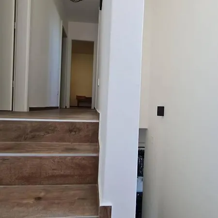 Nyaraló Mansion Duje *