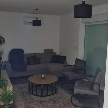 Mansion Duje Brodarica