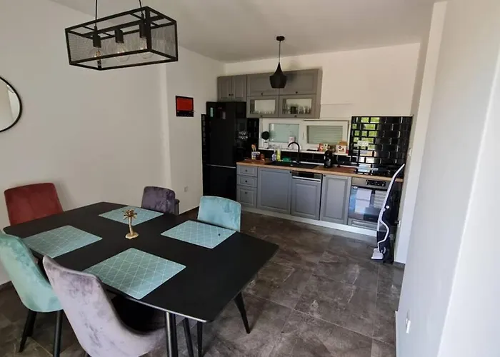 Mansion Duje Feriehus