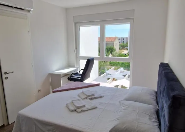 Vikendica Mansion Duje Brodarica (Sibenik-Knin)